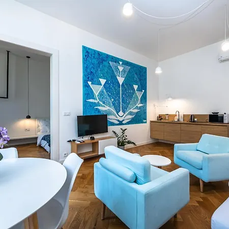 Apartrezidence Opletalova Apart Otel