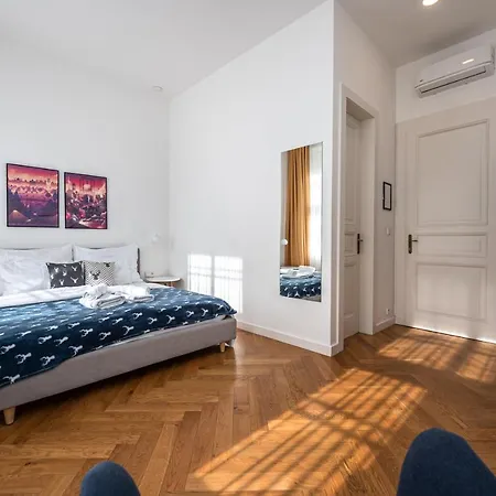 Apartrezidence Opletalova Apartmanhotel 4*