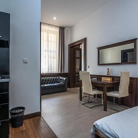 Apartrezidence Opletalova 4*