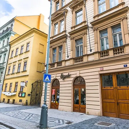 Apartmanhotel Apartrezidence Opletalova Prága